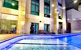 King Suites Hotel